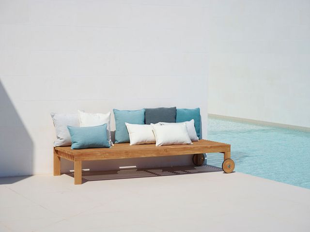 Caneline: Amaze sunbed