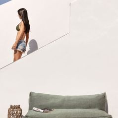 ROOLF Living Dotty Loveseat