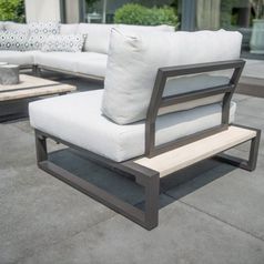 4SeasonsOutdoor: Duke Lounge Details
