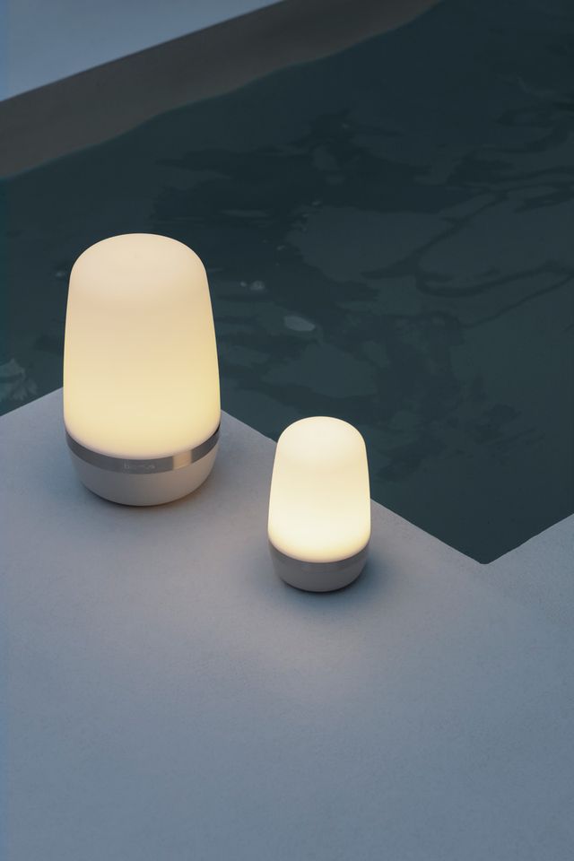 Blomus_SPIRIT_LED-Outdoorleuchte_Platinum-Grey
