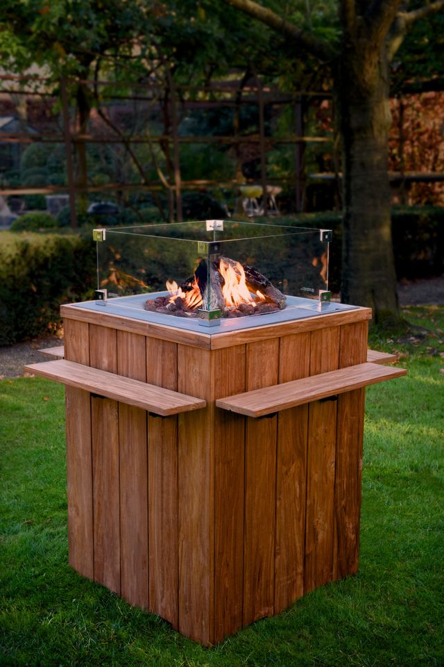 MANIA Cocoon Feuertisch Teak Stehtisch
