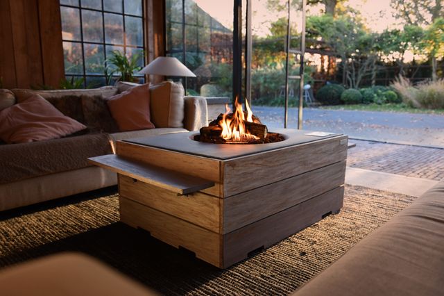 MANIA Cocoon Feuertisch Teak rechteckig