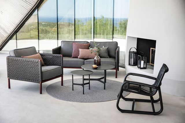 Caneline: Encore Lounge