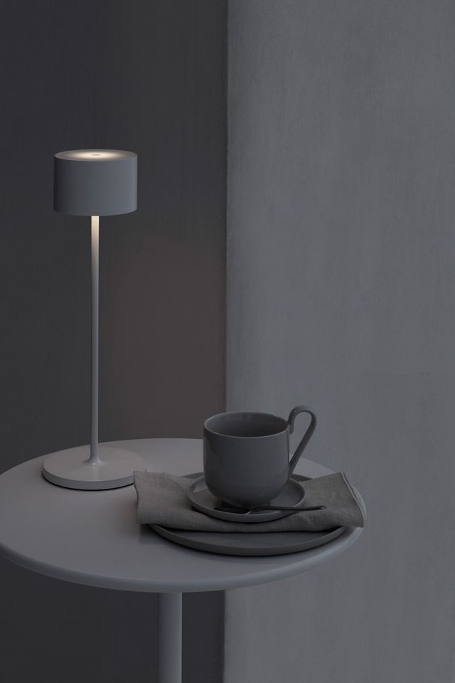 Blomus_FAROL_Mobile-LED-Lampe_In--und-Outdoor