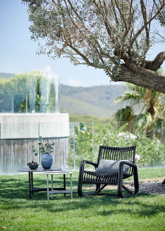Caneline: Curve Outdoor Sessel